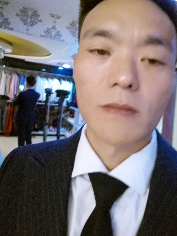 醉酒的蝴蝶的第二张照片--淮北残疾人相亲网